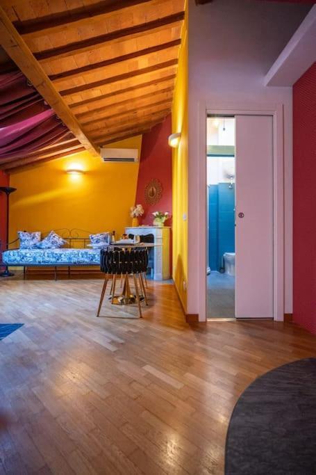 22 Home - Parcheggio Privato - Accogliente - Collegamento Sardegna E Corsica Ливорно Екстериор снимка